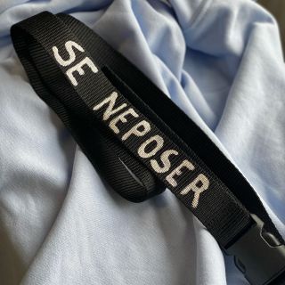 Roztomilej dáreček na Vánoce 🎄🎅🏽🎁 Pásek Se nepo 💋 https://www.madebyarrogant.cz/pro-ni/senepopasek/